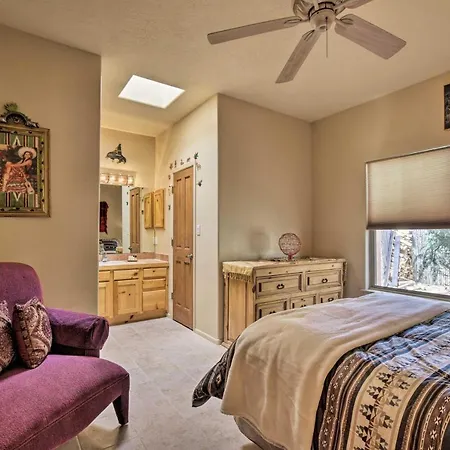 1 Mi To Plaza: Quiet W/ Patio * Santa Fe