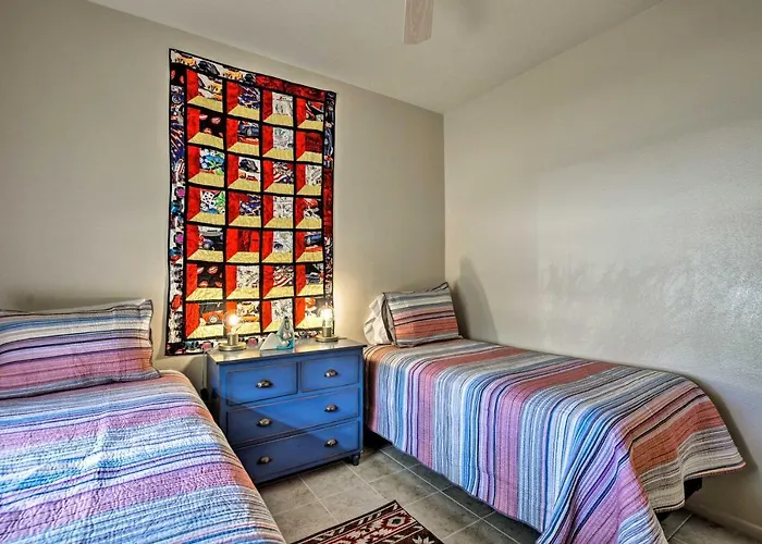 Adobe House With Patio - 1 Half Mi To Santa Fe Plaza!