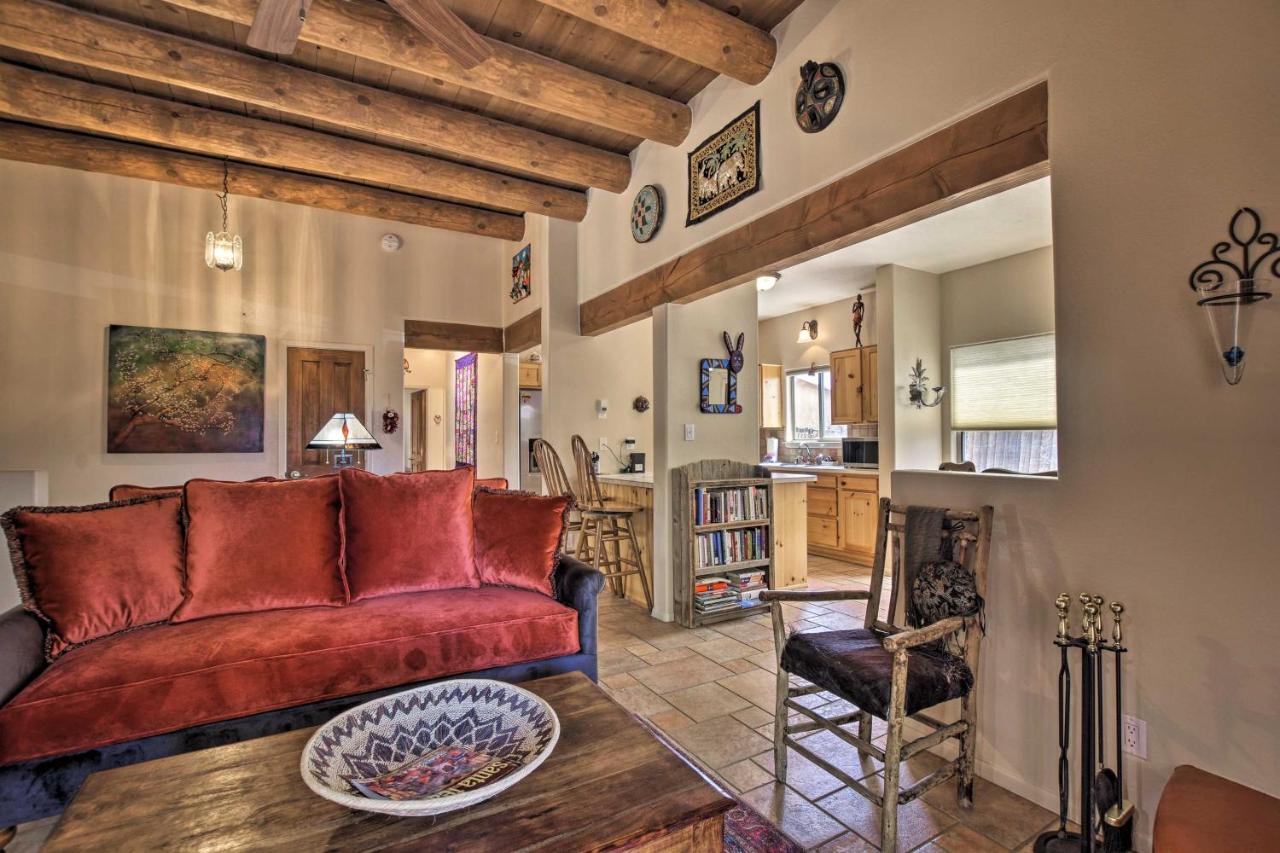 Adobe House With Patio - 1 Half Mi To Plaza! Holiday home Santa Fe